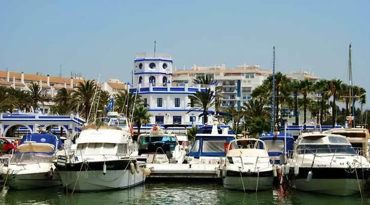 Vista Mar. Playa Cerca. Apartment Estepona