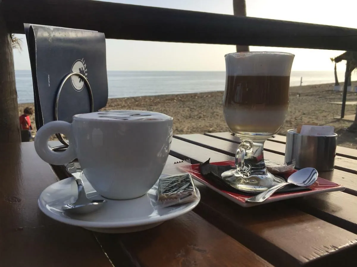 Vista Mar. Playa Cerca. Apartment Estepona